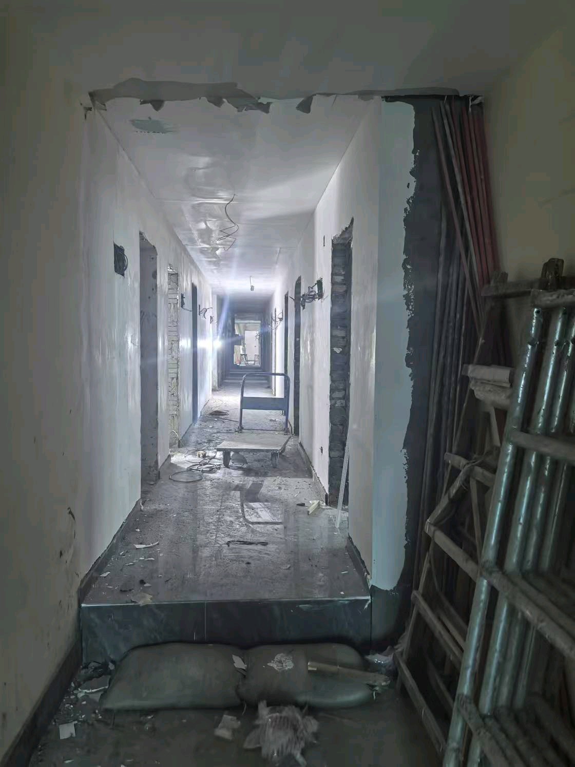 1742888987319247.jpg 圖片關(guān)鍵詞