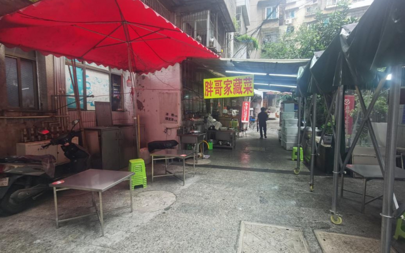 護國路153號3單元8層22號住宅轉(zhuǎn)讓（持有方：貴州省機關(guān)事務(wù)管理局國有資產(chǎn)管理服務(wù)中心）