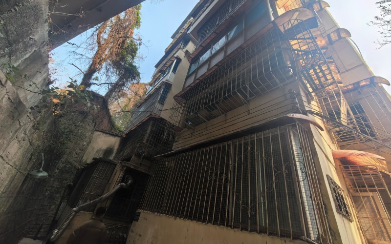 貴州省機(jī)關(guān)事務(wù)管理局國有資產(chǎn)管理服務(wù)中心貴陽市云巖區(qū)八鴿巖路73號(hào)8幢3單元1層02號(hào)房屋招租